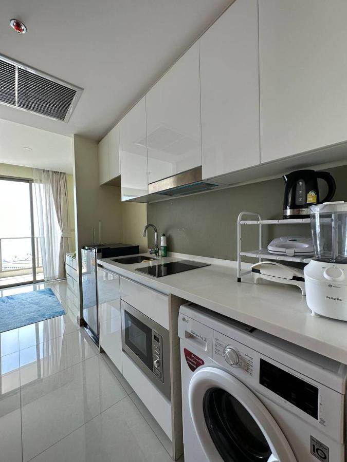 The Riviera Jomtien Studio Sea View High Floor Apartment Exterior photo